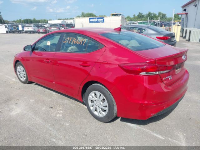 5NPD74LF4JH385586 Hyundai ELANTRA SE
