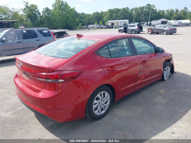 5NPD74LF4JH385586 Hyundai ELANTRA SE