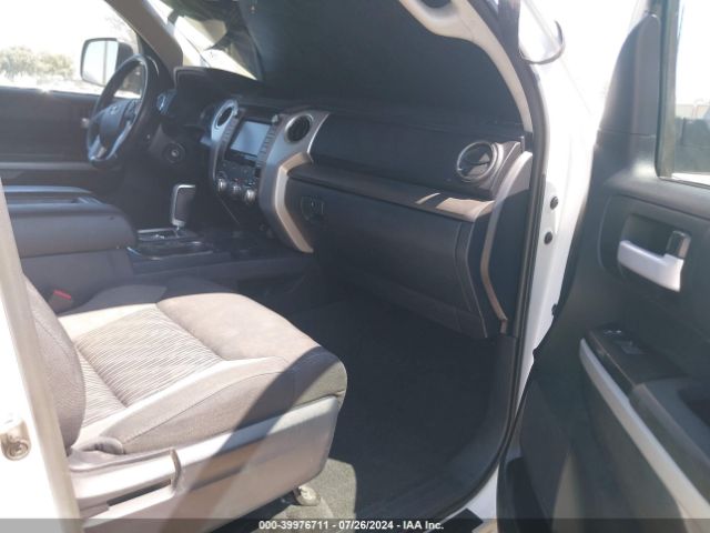 5TFEM5F16HX121626 Toyota Tundra Sr5 4.6l V8
