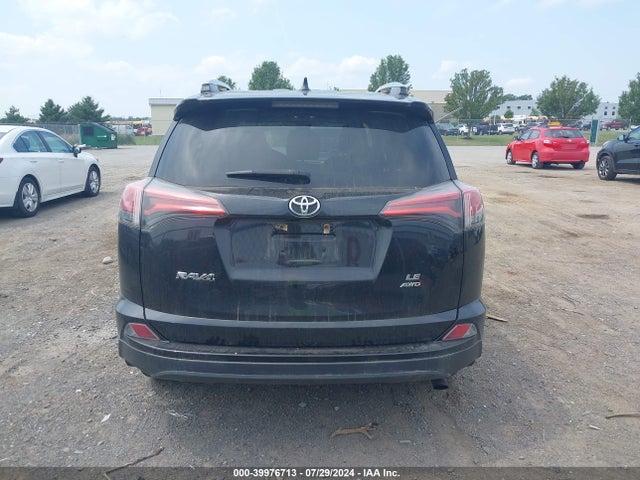 Toyota RAV4 LE 2018 2T3BFREV2JW768558 Image 16