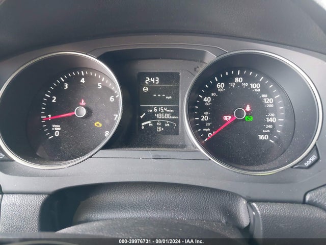 3VWDB7AJ4JM247948 Volkswagen Jetta 1.4t Se/1.4t Wolfsburg Edition