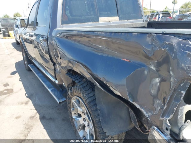 RAM 1500 Limited  4x4 5'7 Box 2017 1C6RR7PTXHS809146 Image 18