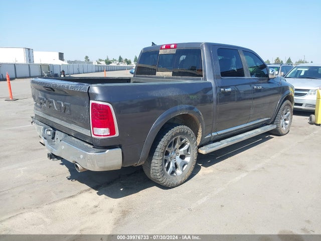 RAM 1500 Limited  4x4 5'7 Box 2017 1C6RR7PTXHS809146 Image 4