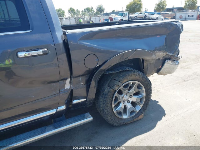 RAM 1500 Limited  4x4 5'7 Box 2017 1C6RR7PTXHS809146 Image 6
