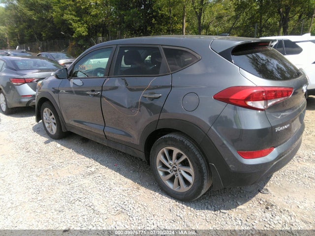 Hyundai TUCSON SE 2017 KM8J23A45HU445237 Image 3