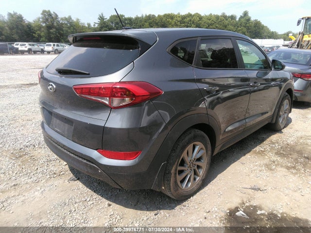 Hyundai TUCSON SE 2017 KM8J23A45HU445237 Image 4