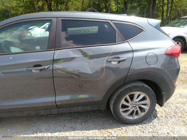 Hyundai TUCSON SE 2017 KM8J23A45HU445237 Image 6