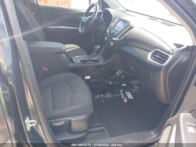 2GNAXJEV4J6288325 Chevrolet EQUINOX LT