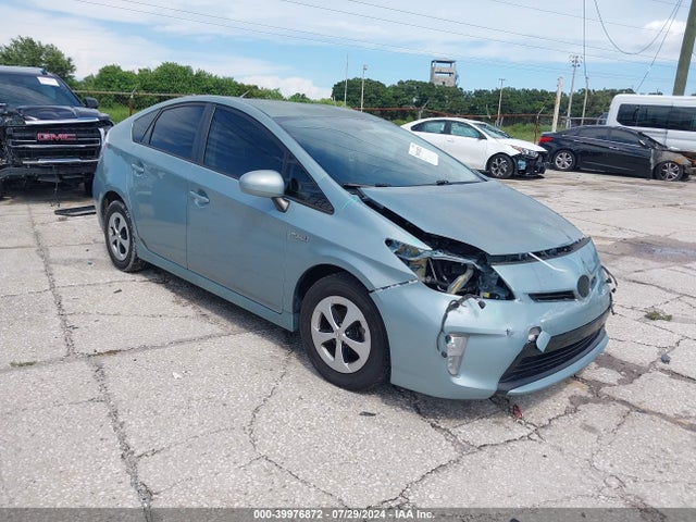 Toyota Prius Two 2015 JTDKN3DU1F1881299 головне зображення