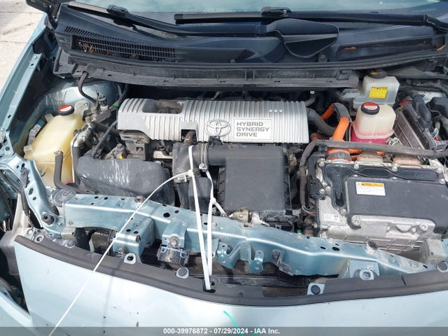Toyota Prius Two 2015 JTDKN3DU1F1881299 Image 9