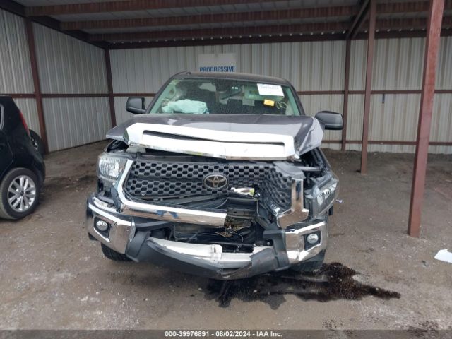 5TFEM5F16KX136506 Toyota Tundra Sr5 4.6l V8