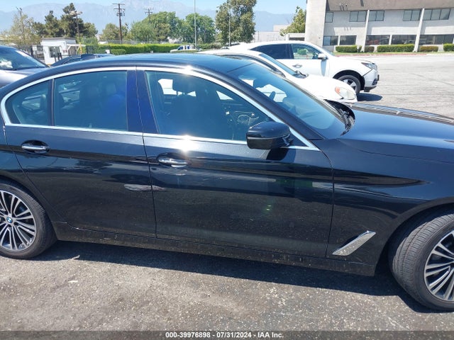 WBAJA5C31HG897110 BMW 530I