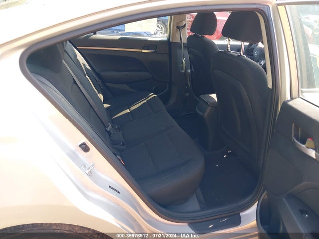 Hyundai ELANTRA SE 2019 5NPD74LF0KH432307 Image 8