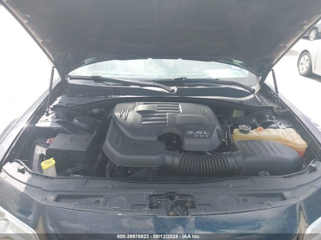 2C3CCAEGXGH147582 Chrysler 300C
