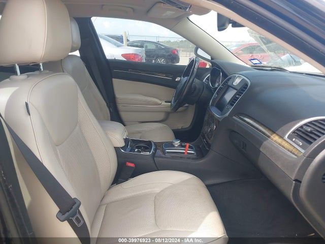 2C3CCAEGXGH147582 Chrysler 300C