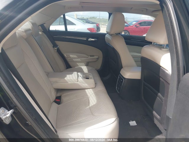 2C3CCAEGXGH147582 Chrysler 300C