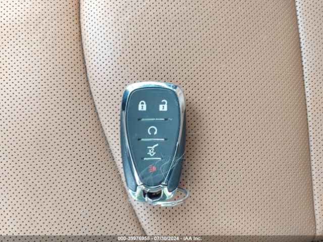 2GNAXVEV3J6101759 Chevrolet Equinox Premier
