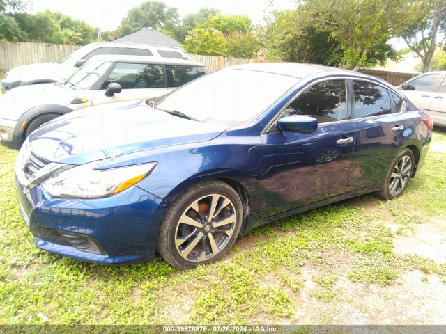 Nissan Altima 2.5 Sr 2017 1N4AL3AP3HC295068 Image 2