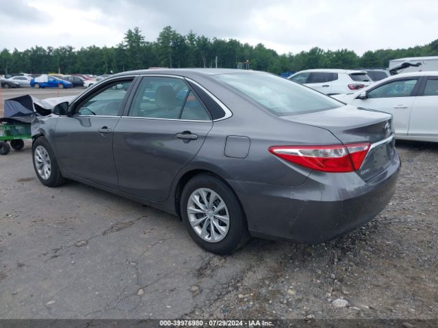 4T4BF1FK2FR506860 Toyota CAMRY LE