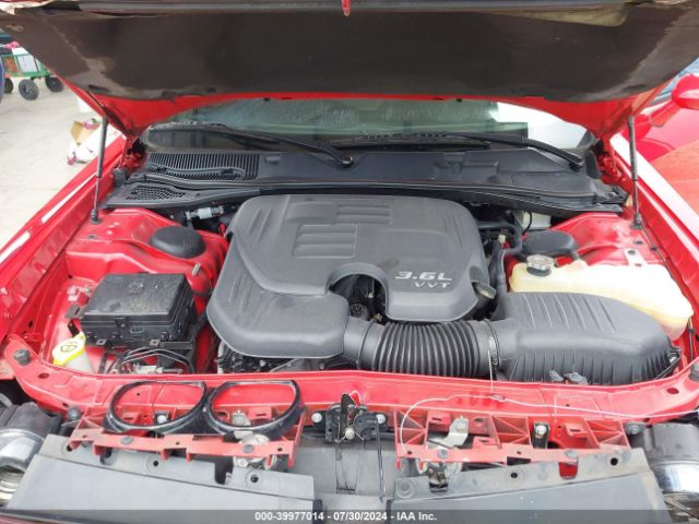 2C3CDZAG1GH119784 Dodge Challenger Sxt Plus