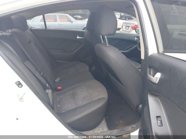 3KPFL4A72JE238364 KIA FORTE LX