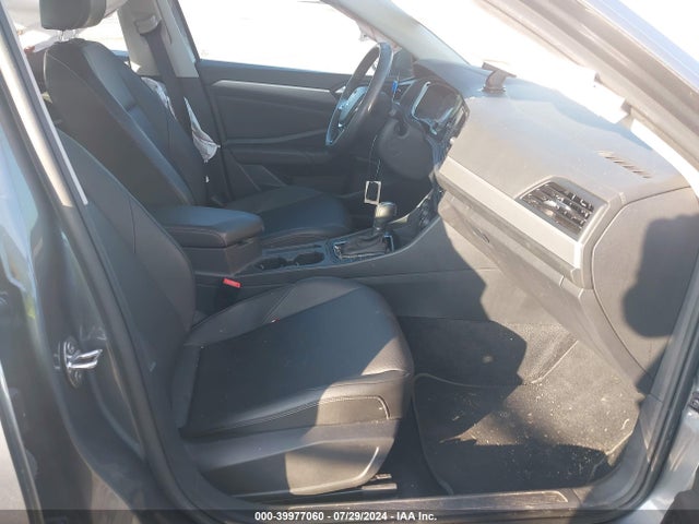 3VWC57BU9KM156302 Volkswagen Jetta 1.4t R-line/1.4t S/1.4t Se