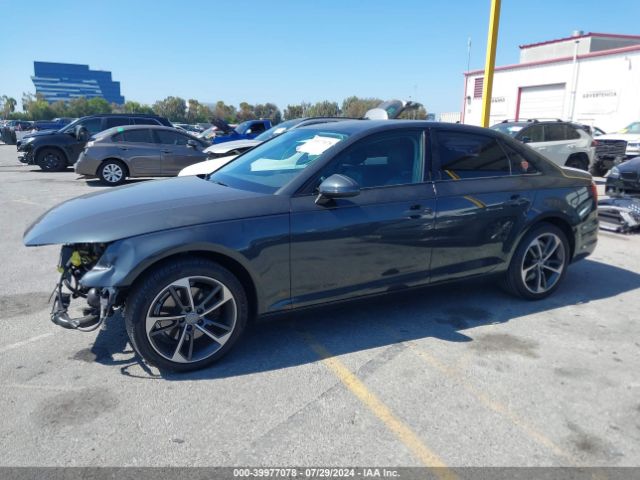 WAUGMAF4XKN018415 Audi A4 40 Titanium Premium