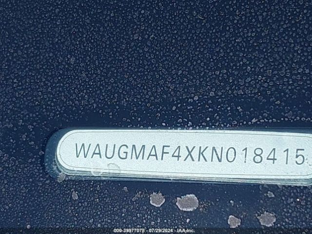 WAUGMAF4XKN018415 Audi A4 40 Titanium Premium