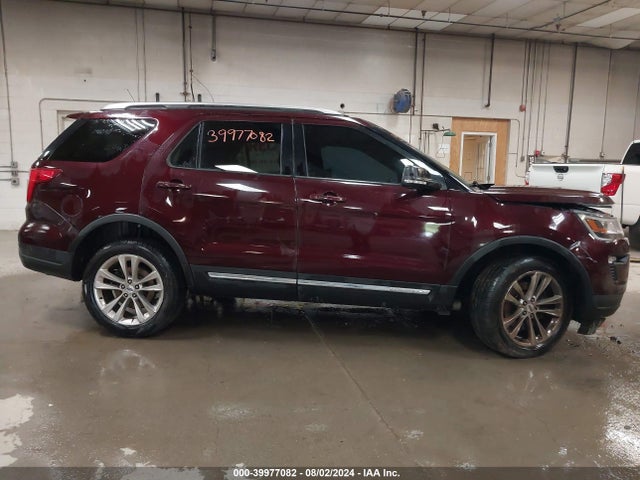 39977082 :رقم المزاد ، 1FM5K8D81KGA66755 vin ، 2019 Ford Explorer Xlt مزاد بيع