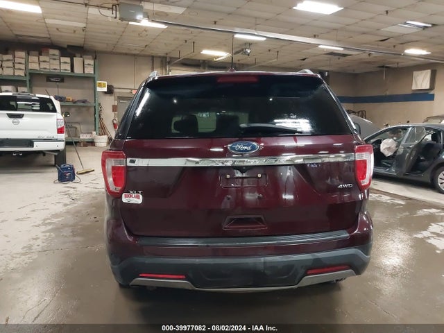 39977082 :رقم المزاد ، 1FM5K8D81KGA66755 vin ، 2019 Ford Explorer Xlt مزاد بيع
