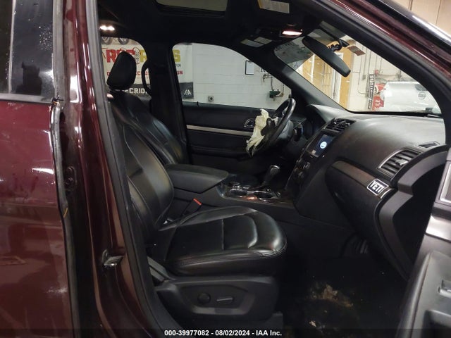 39977082 :رقم المزاد ، 1FM5K8D81KGA66755 vin ، 2019 Ford Explorer Xlt مزاد بيع