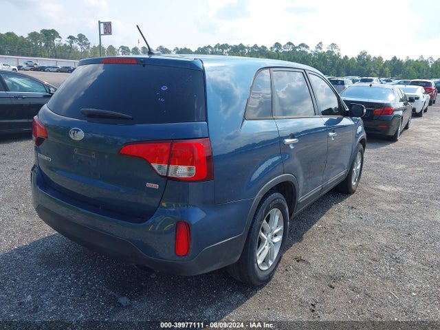 5XYKT3A66EG549823 KIA SORENTO LX