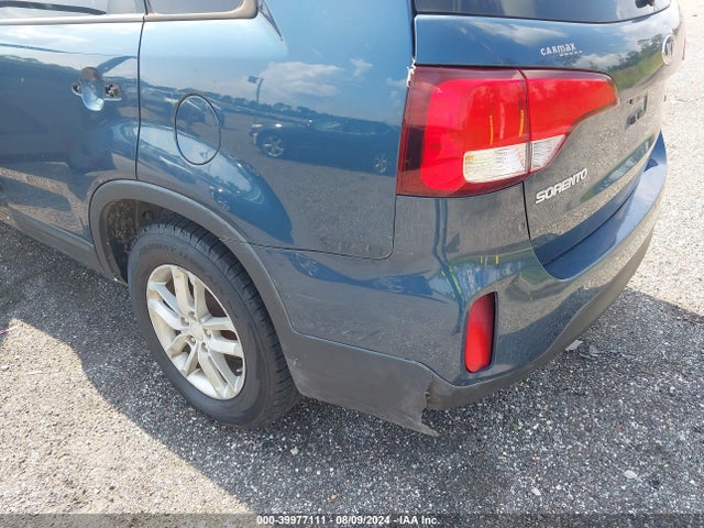 5XYKT3A66EG549823 KIA SORENTO LX