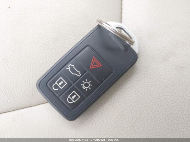 YV1612TK6G2393947 Volvo S60 T5 Premier