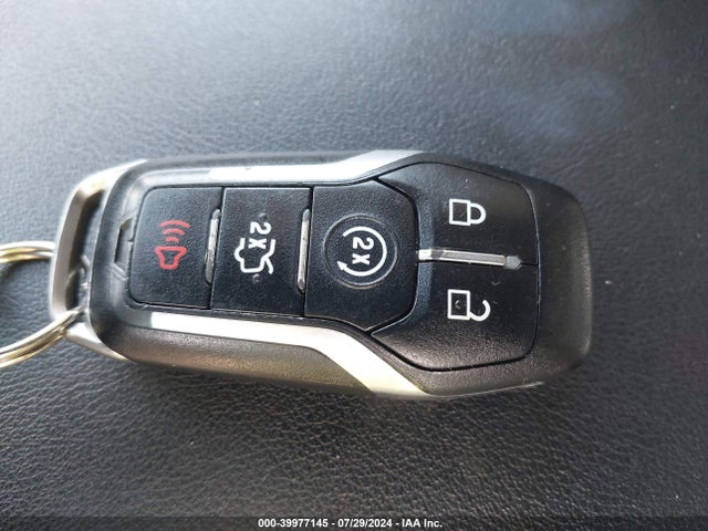 Ford EDGE SEL 2017 2FMPK4J96HBB05192 Image 11