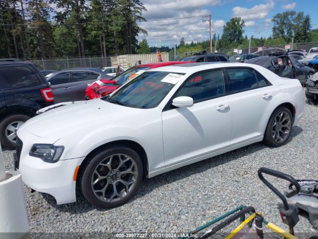2C3CCABG8FH845465 Chrysler 300 S