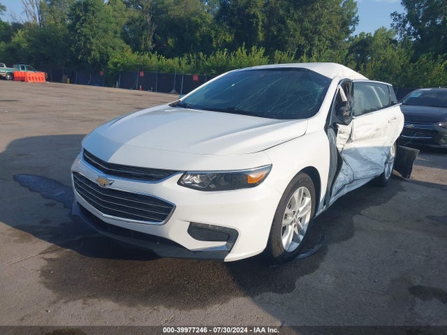 Chevrolet MALIBU LT 2018 1G1ZD5ST0JF106715 Image 2