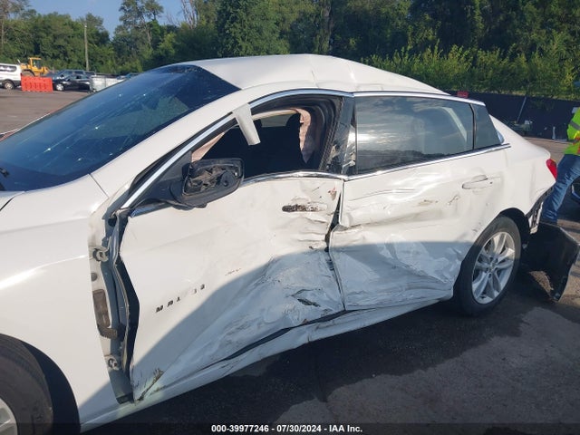 Chevrolet MALIBU LT 2018 1G1ZD5ST0JF106715 Image 6