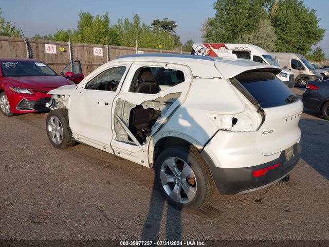 Volvo Xc40 T5 Momentum 2021 YV4162UK1M2600236 Image 3
