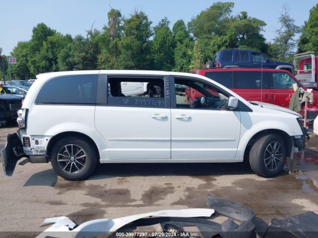 2C4RDGBG9GR258984 Dodge Grand Caravan Se Plus