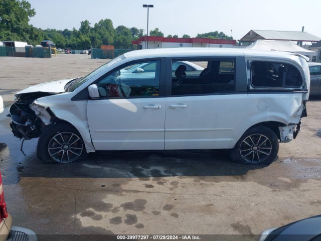 2C4RDGBG9GR258984 Dodge Grand Caravan Se Plus