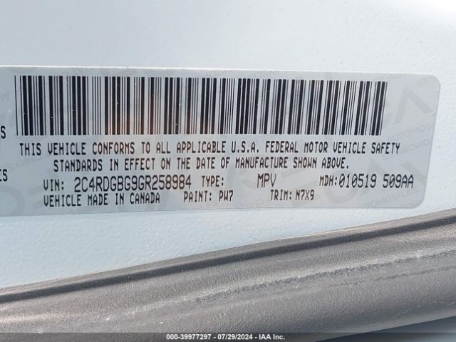 2C4RDGBG9GR258984 Dodge Grand Caravan Se Plus