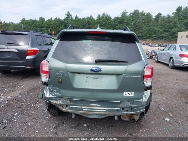 JF2SJAEC0JG614197 Subaru Forester 2.5i Premium
