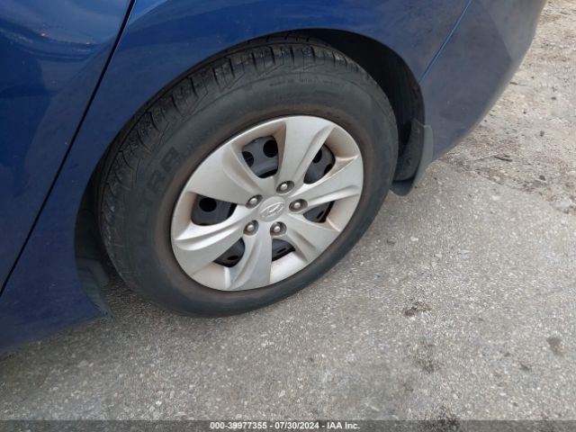 5NPDH4AE7GH717570 Hyundai ELANTRA SE