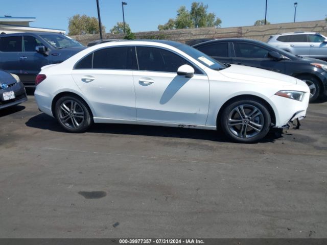 W1K3G4EB6LJ216949 Mercedes-Benz A 220