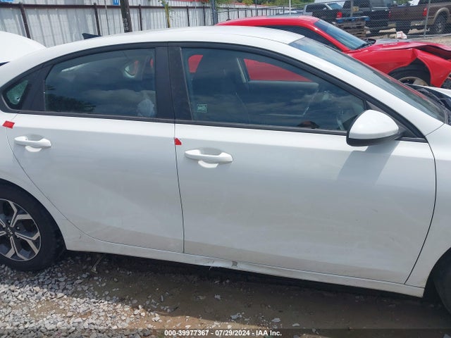 KIA Forte Lxs 2019 3KPF24AD5KE117287 Image 13
