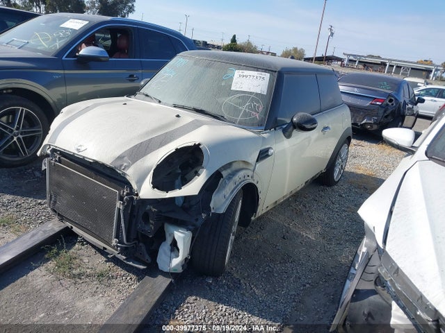 2013 MINI HARDTOP WMWSU3C56DT685452 Photo 1