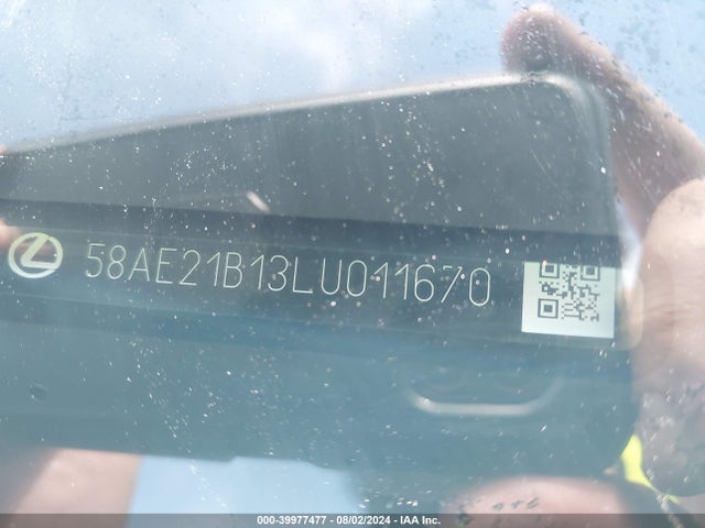 58AE21B13LU011670 Lexus Es 300h Luxury