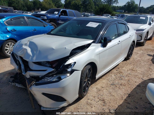 Toyota CAMRY XSE 2020 4T1K61AK7LU375289 Image 2
