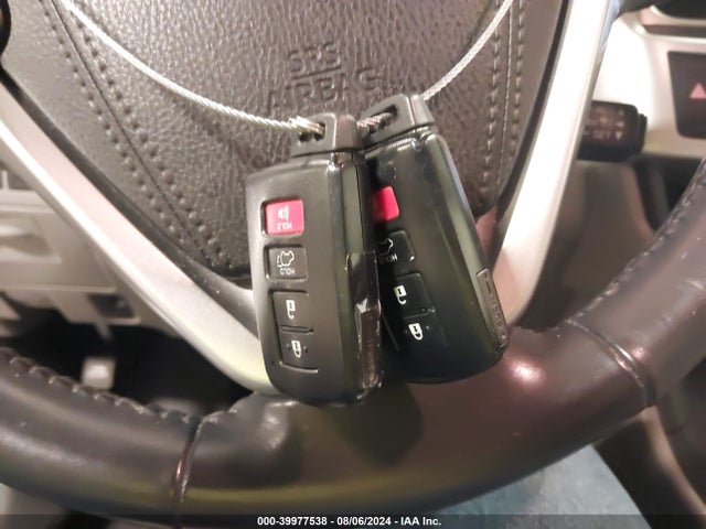Toyota Highlander Xle 2018 5TDJZRFH8JS561864 Image 11